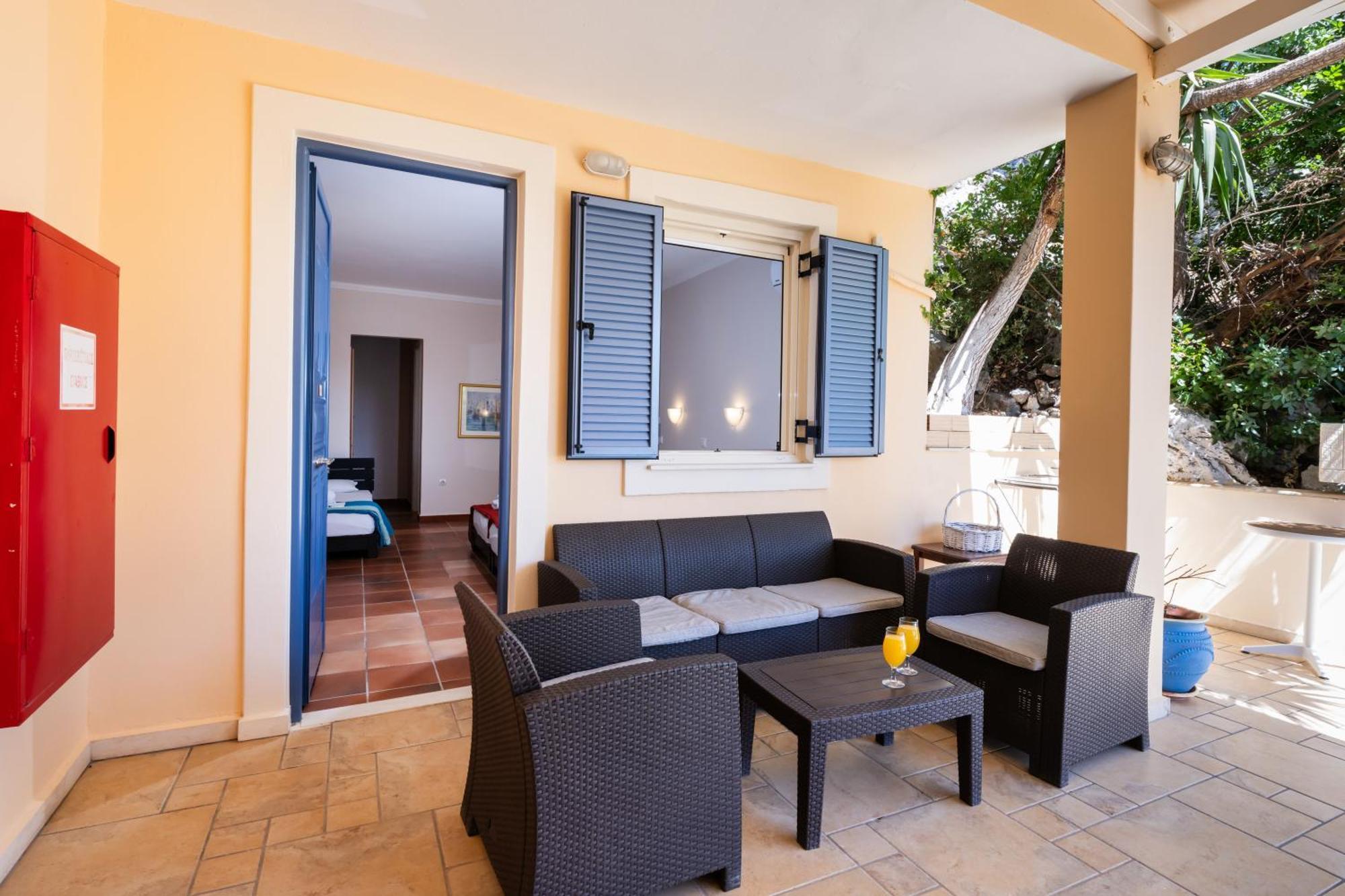 Ionio Hotel Никиана Экстерьер фото