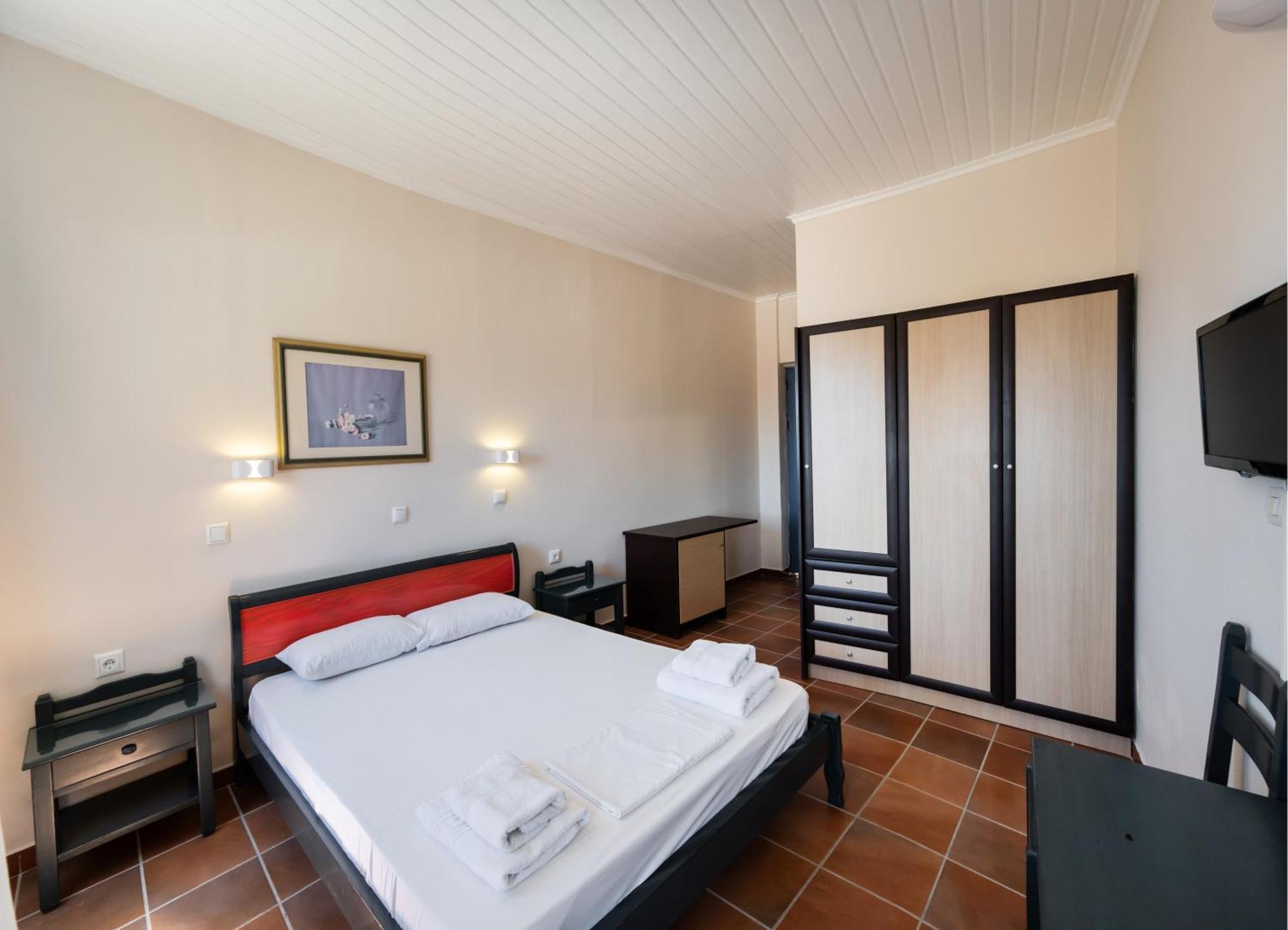 Ionio Hotel Никиана Экстерьер фото