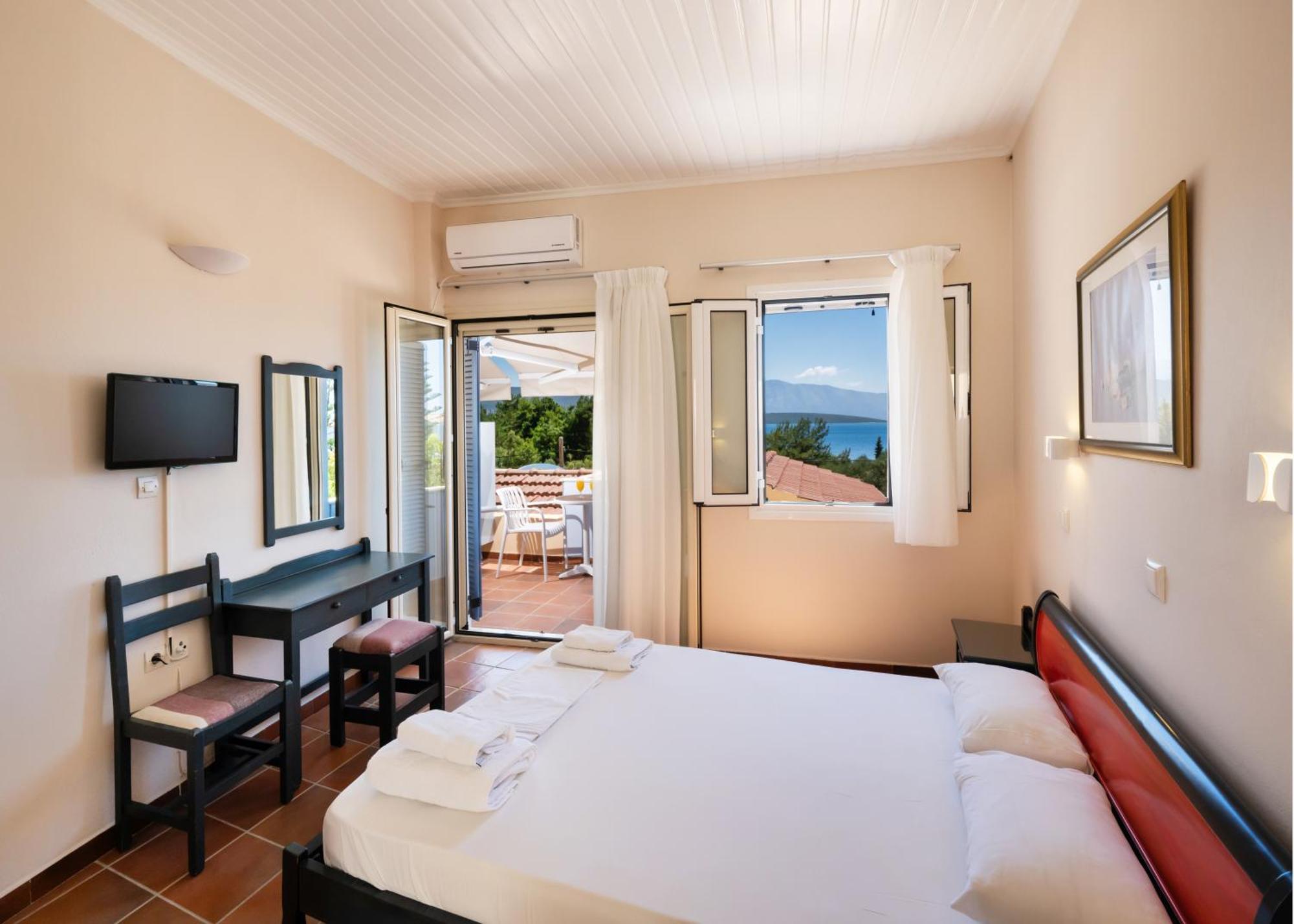 Ionio Hotel Никиана Экстерьер фото