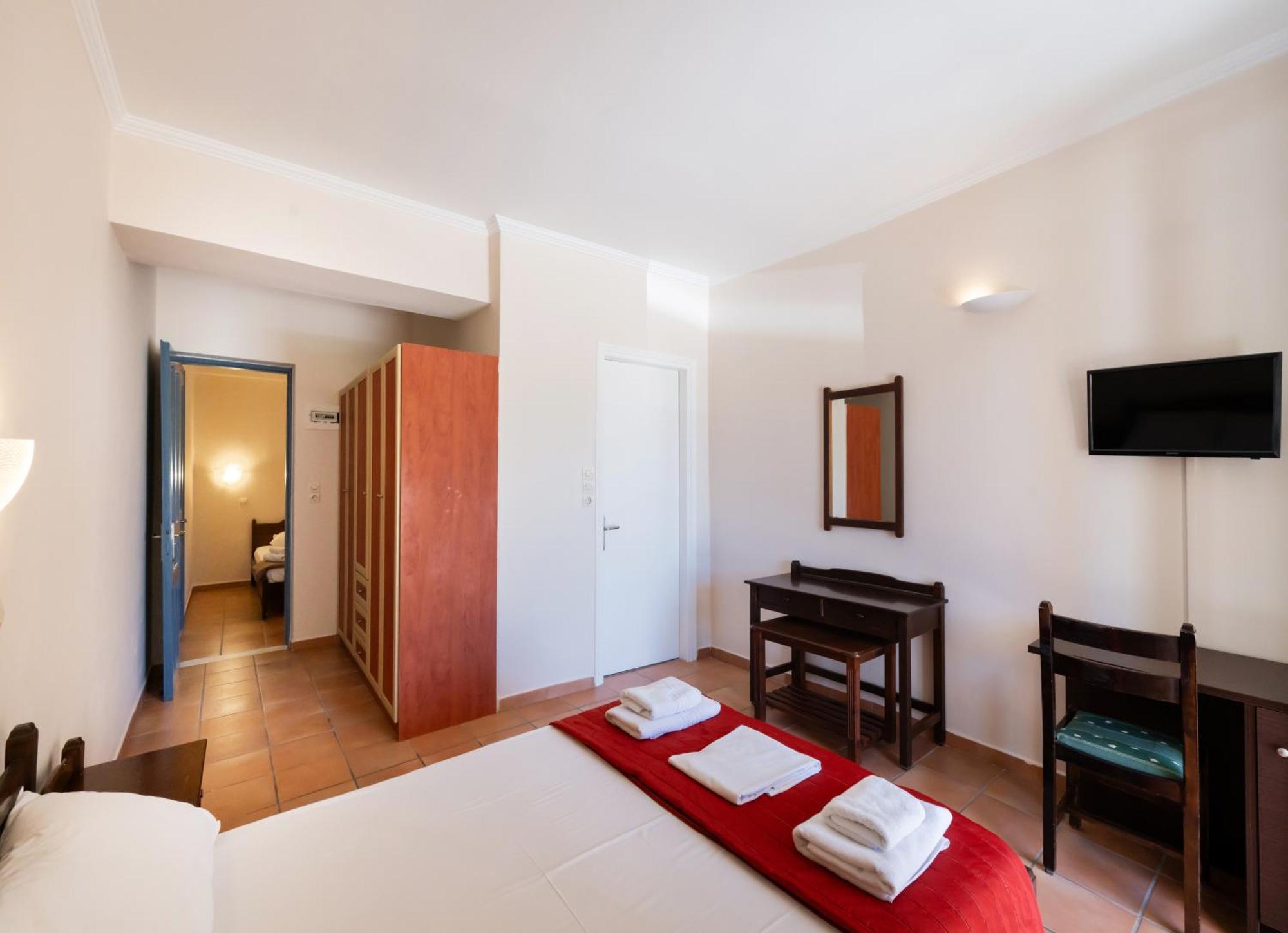 Ionio Hotel Никиана Экстерьер фото