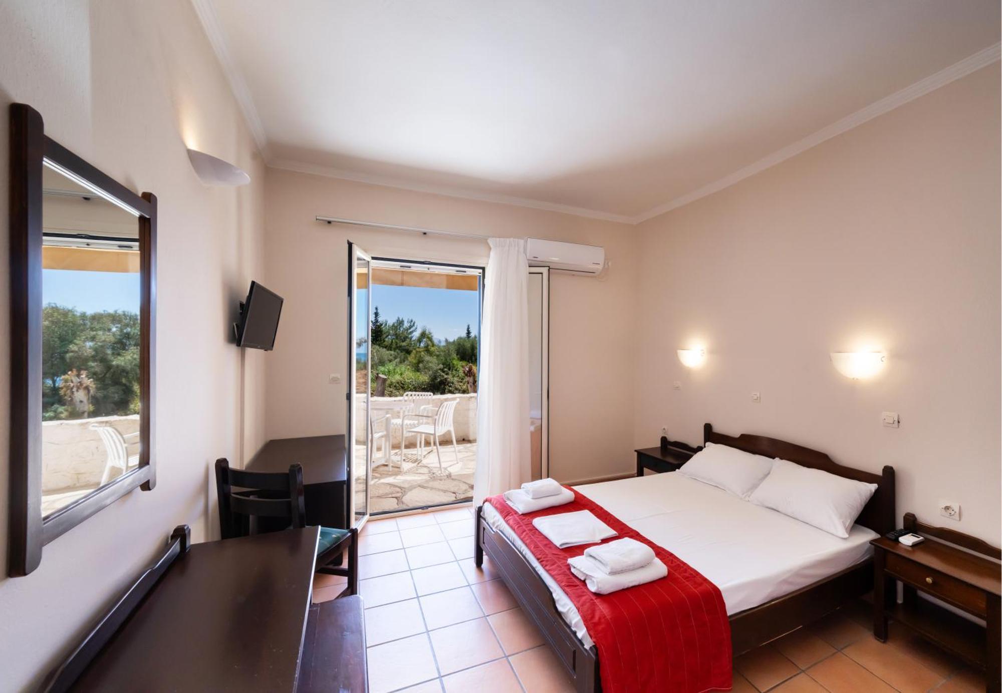 Ionio Hotel Никиана Экстерьер фото