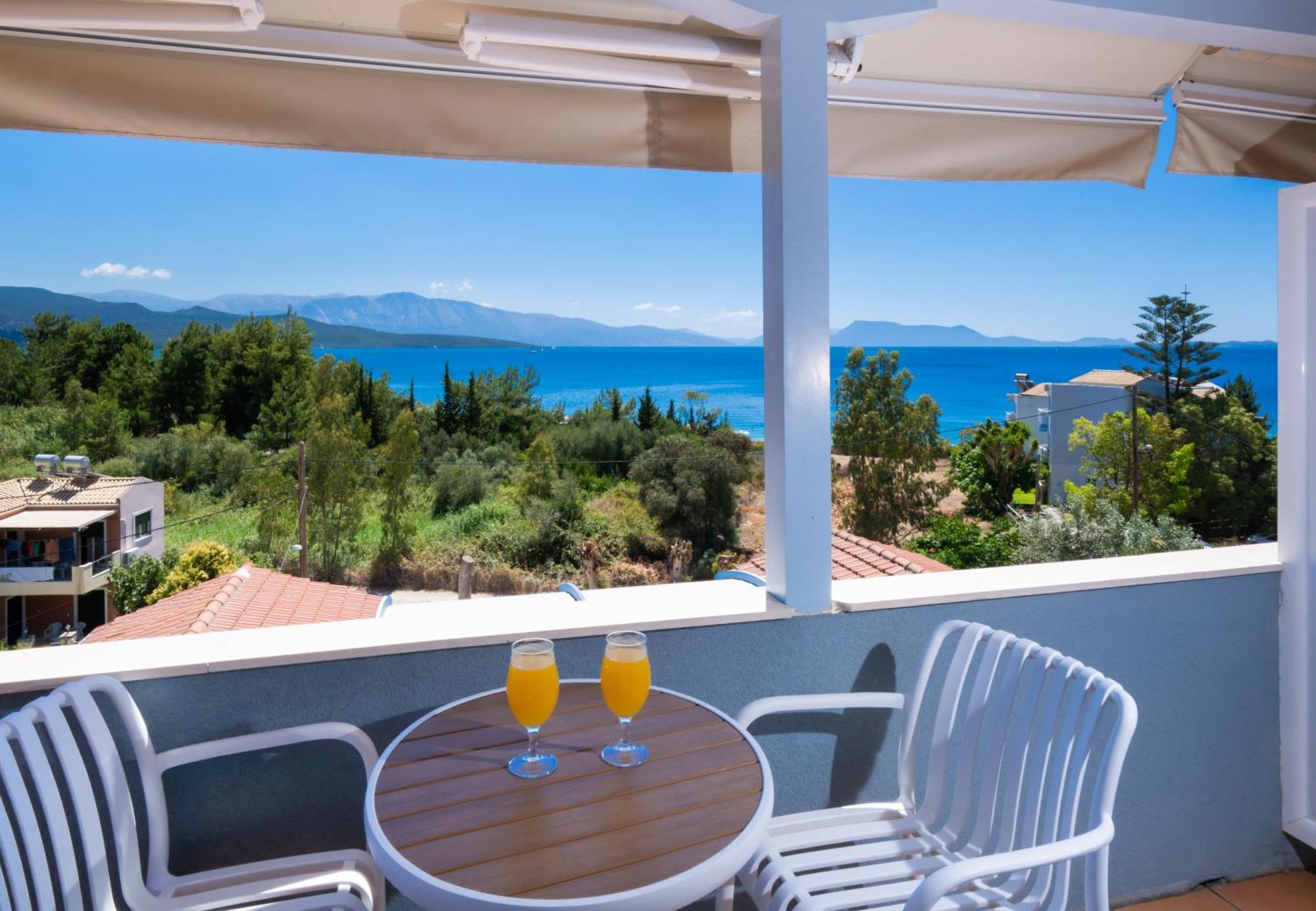 Ionio Hotel Никиана Экстерьер фото